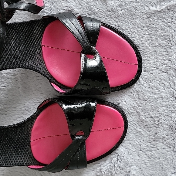 Cole Haan Nike G Series Heels - Picture 8 of 11